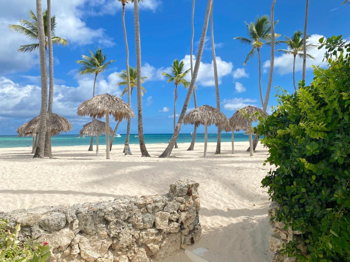 Dominican Breath - Suites Sol Caribe - Swimming Pool And Beach Club - Playa Bavaro Punta Cana Bagian luar foto