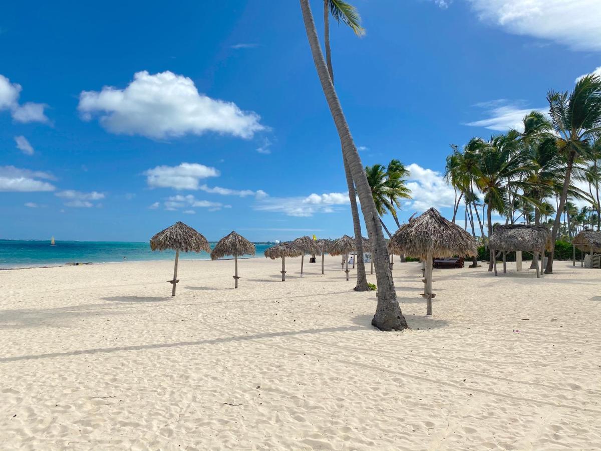 Dominican Breath - Suites Sol Caribe - Swimming Pool And Beach Club - Playa Bavaro Punta Cana Bagian luar foto